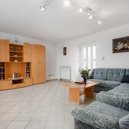 Cupilija - Parenzana Bike Trail Apartment