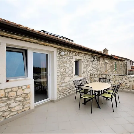 Apartment Cupilija - Parenzana Bike Trail Umag